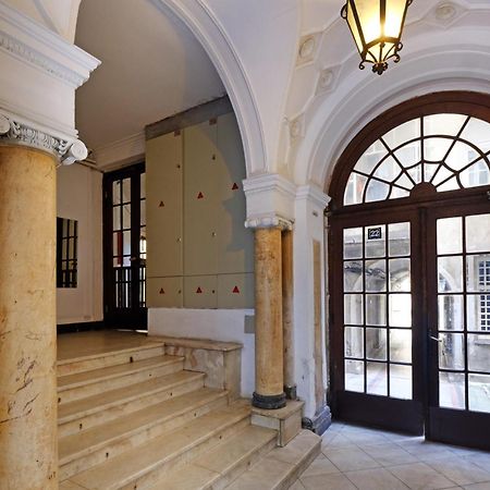 Apartman Kruna Apartamento Belgrado Exterior foto