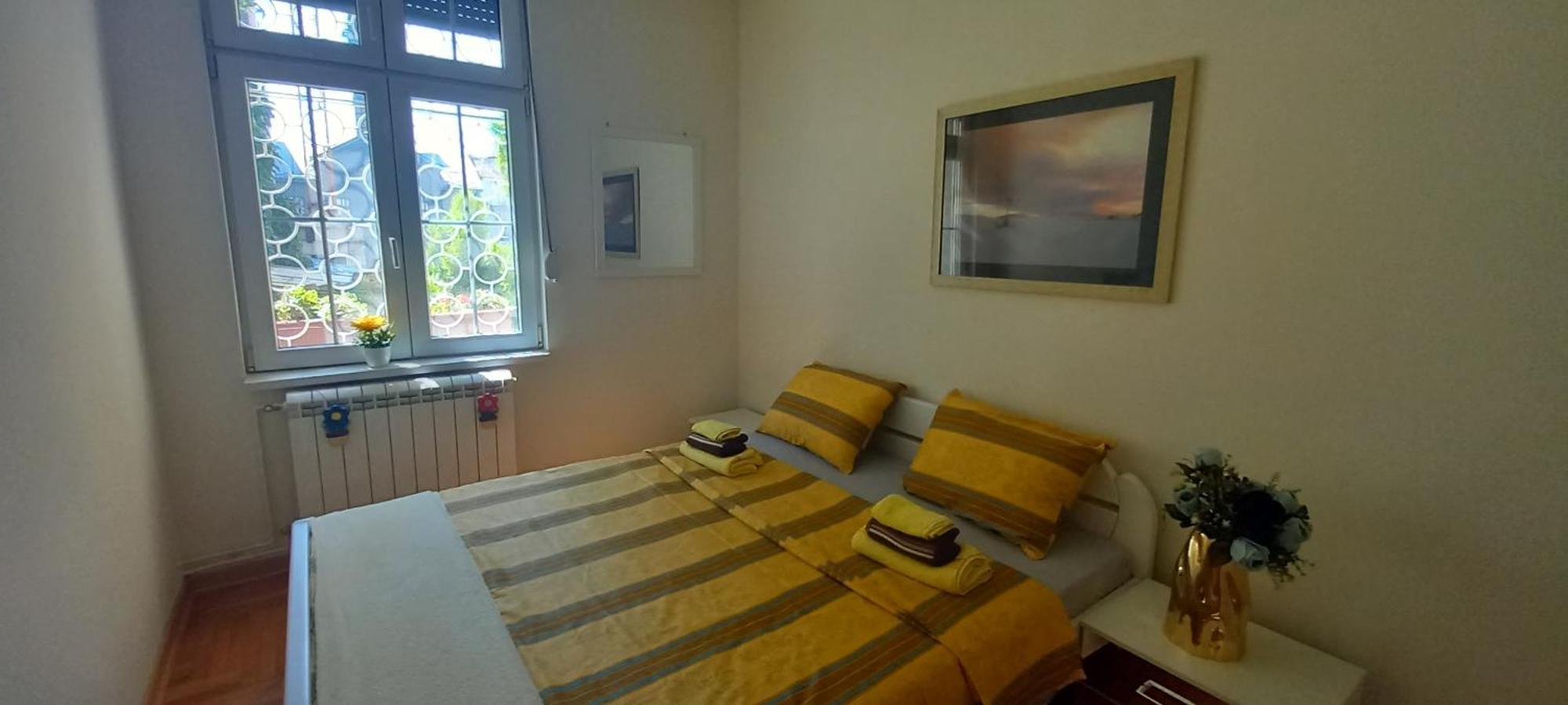 Apartman Kruna Apartamento Belgrado Exterior foto